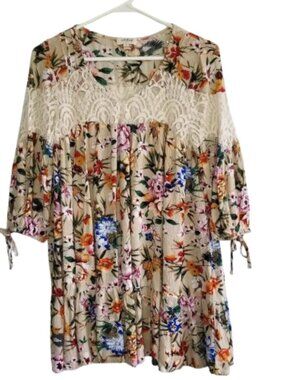 ❤️3/$12 Umgee Floral Boho Peasant Blouse 3/4 Tie Sleeves Lace Size Small